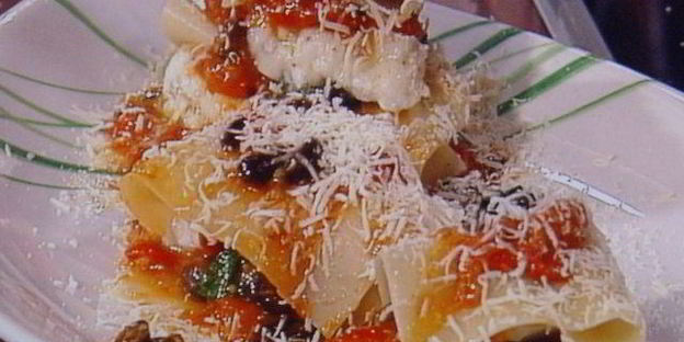 рыбная лазанья с оливками