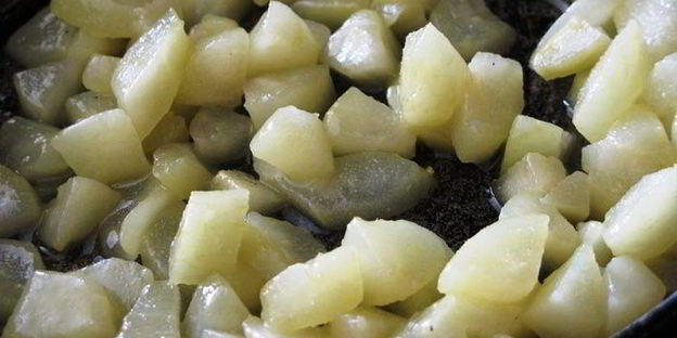 блинные каннеллони с пьяной грушей