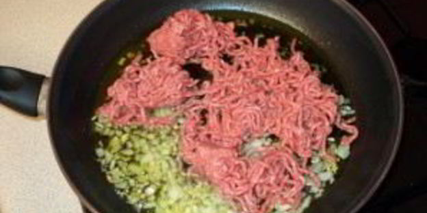 каннеллони под соусом бешамель