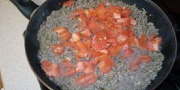 каннеллони под соусом бешамель