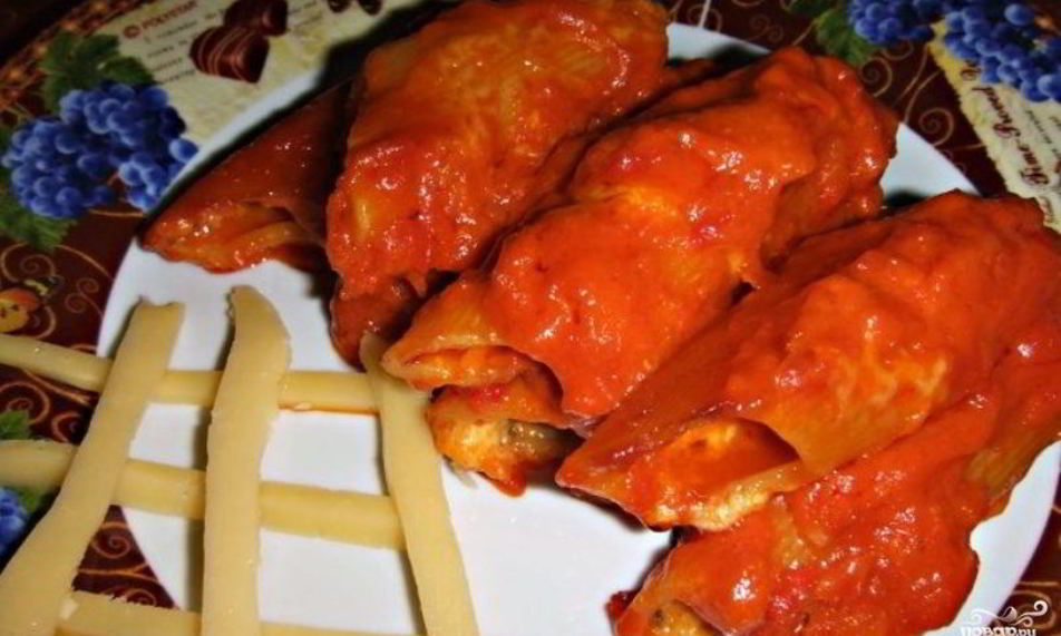 Рецепт каннеллонь под томатным соусом