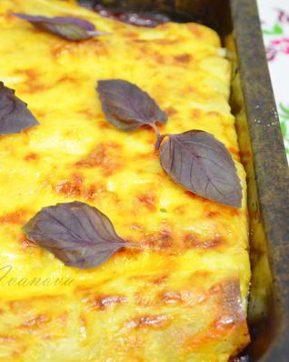 Каннеллони с пикантной мясной начинкой