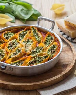 Макароны ракушки со шпинатом, сыром Рикотта и Грана Падано