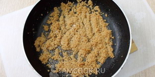 макароны с сыром и хрустящей крошкой