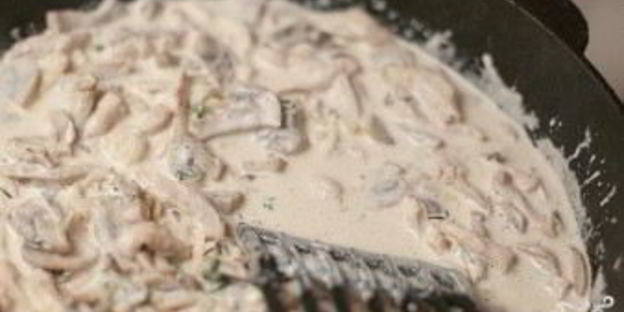 макароны со сливками и грибами