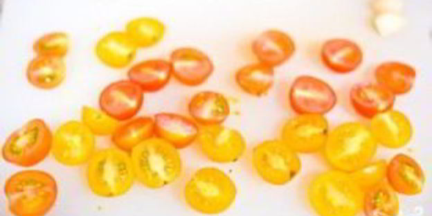 паста с грибами и помидорами