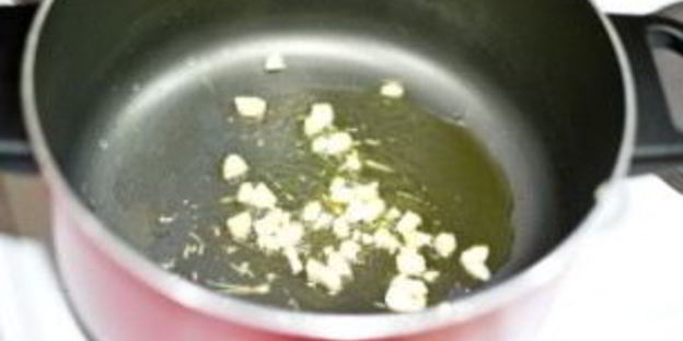 паста с грибами и помидорами