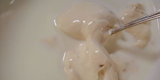 паста с кабачками и ветчиной в сырном соусе