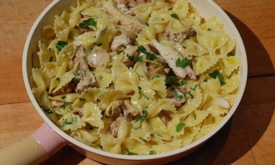 Рецепт пасты с курицей и белыми грибами