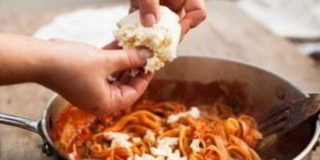 паста с моцареллой