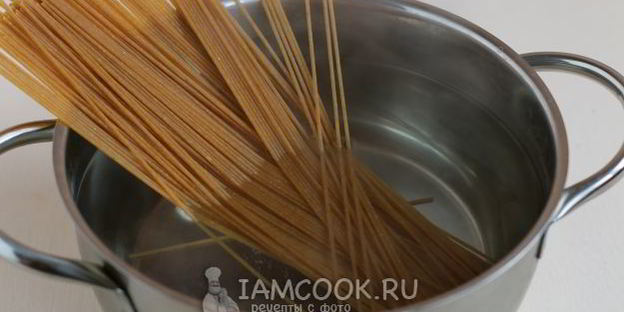 спагетти с мидиями в сливочном соусе