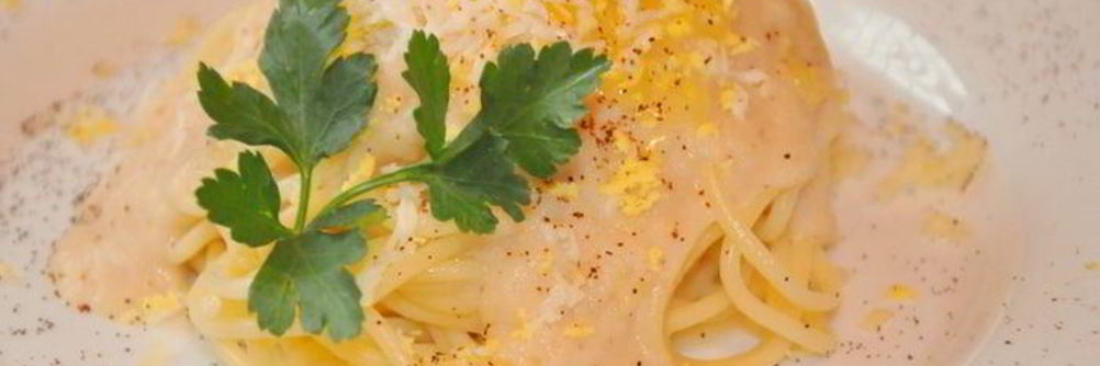 Спагетти с рыбным соусом