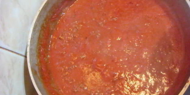 спагетти с соусом болоньезе