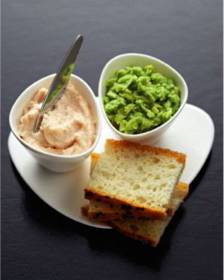 Тарама и паста из авокадо