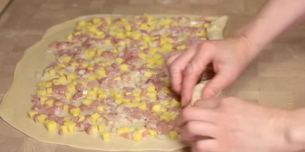 ханума с фаршем и картошкой