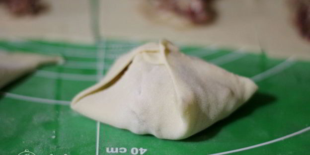 манты с бараниной