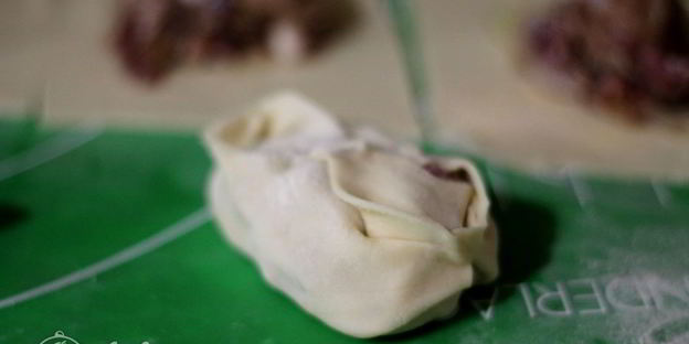 манты с бараниной