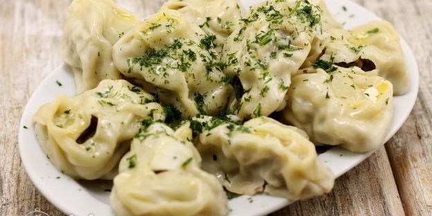 манты с бараниной