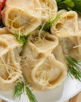 Манты с кабачком и мясом