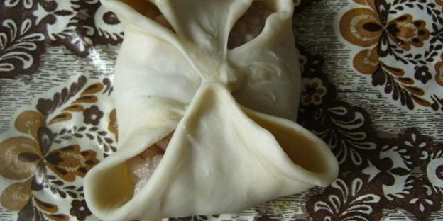 манты с мясом и картофелем