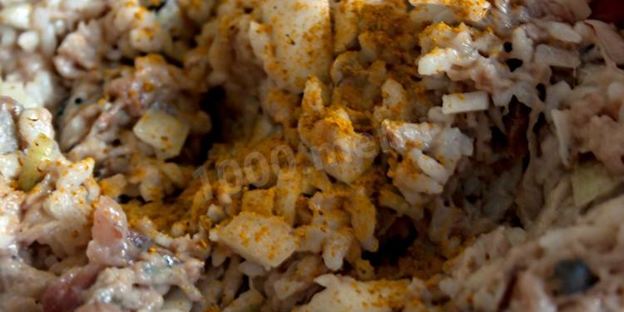 манты с рыбой и рисом