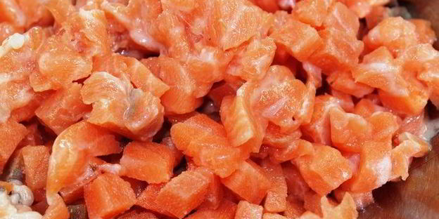 манты с семгой и шафраном