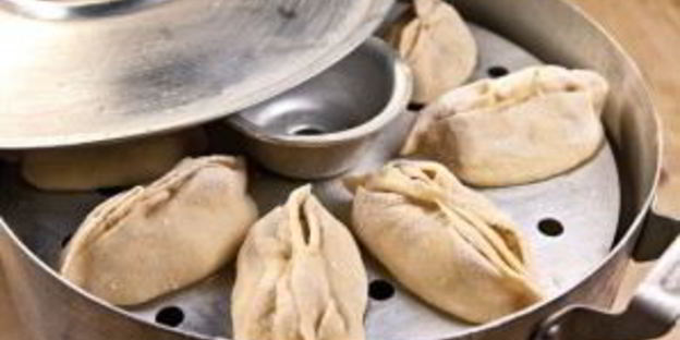 манты с тыквой и куриным фаршем