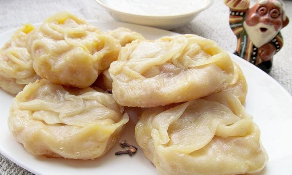 Рецепт мантов с тыквой и луком