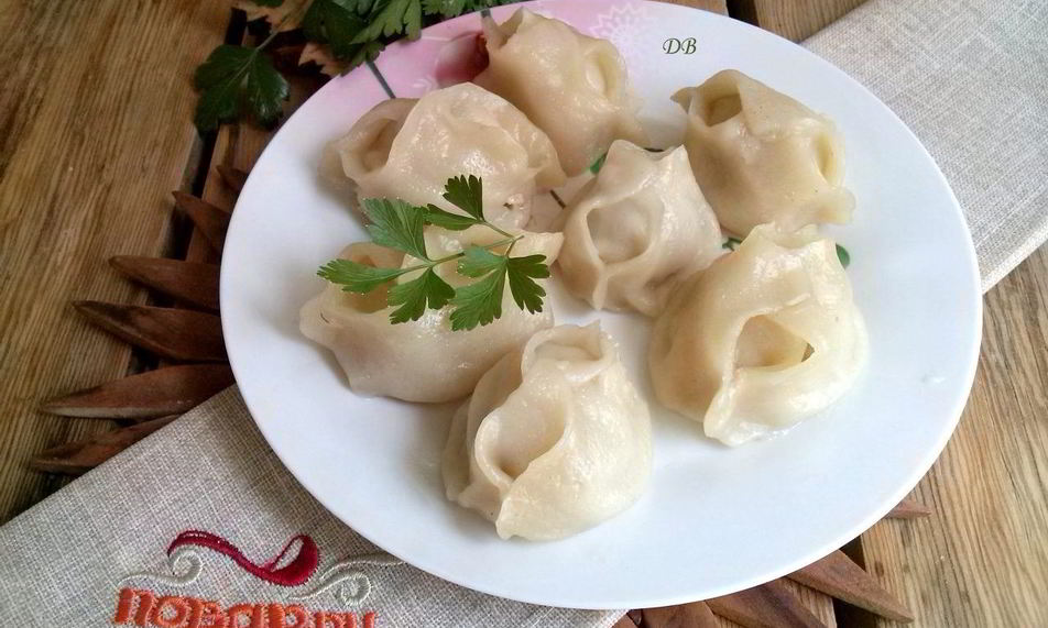 Рецепт мантов с тыквой и мясом в мультиварке