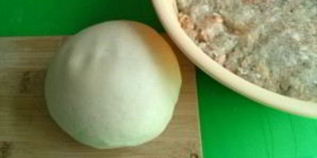 манты с тыквой и мясом в мультиварке