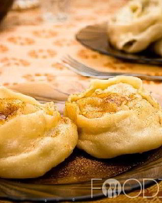 Манты с тыквой и мясом