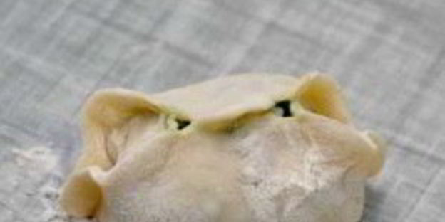 манты со шпинатом