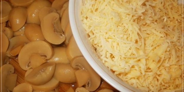 мясо по-французски с шампиньонами