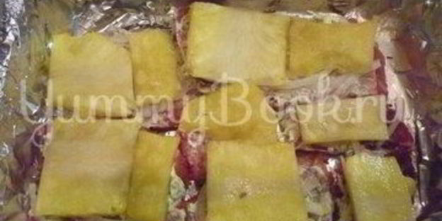 мясо с ананасом по-французским мотивам