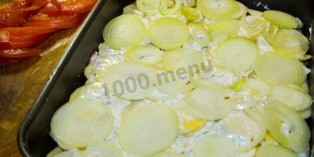 мясо свинины по-французски с помидорами картошкой сыром