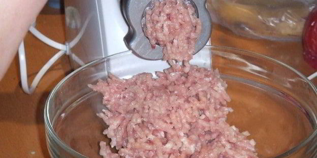 фаршированные окорочка с грибами