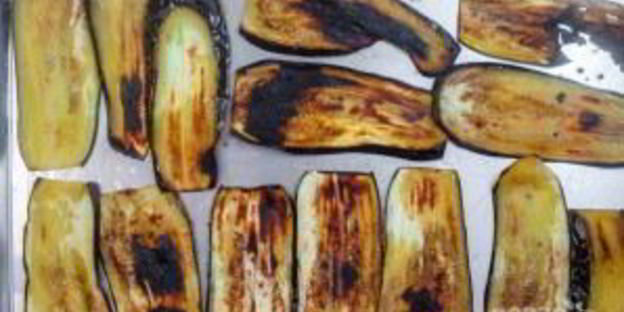 говядина с картофелем и баклажанами