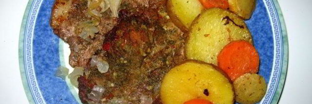 Говядина в рукаве с овощами