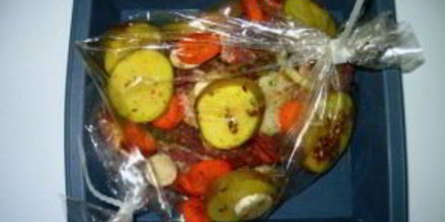 говядина в рукаве с овощами