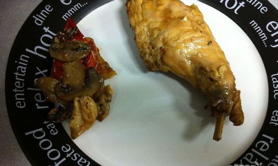 Рецепт кролика в чугунке