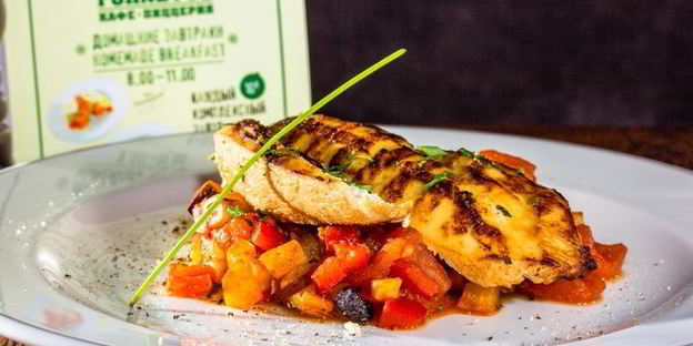 куриное филе с рататуем