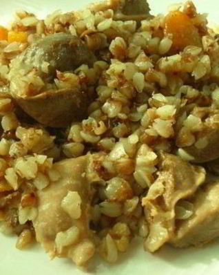 Куриные желудки в горшочках