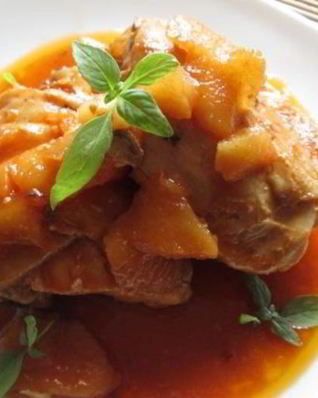 Курица в кисло-сладком соусе в мультиварке