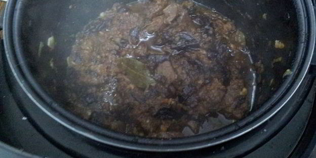 мясо с черносливом