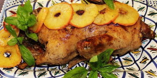 пьяная утка с карамелизованными яблоками