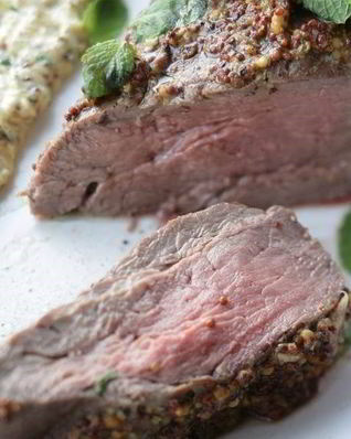 Ростбиф с мятно-горчичным соусом