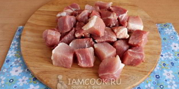 свинина в горшочках в духовке