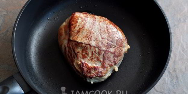 телятина, запеченная в духовке в фольге