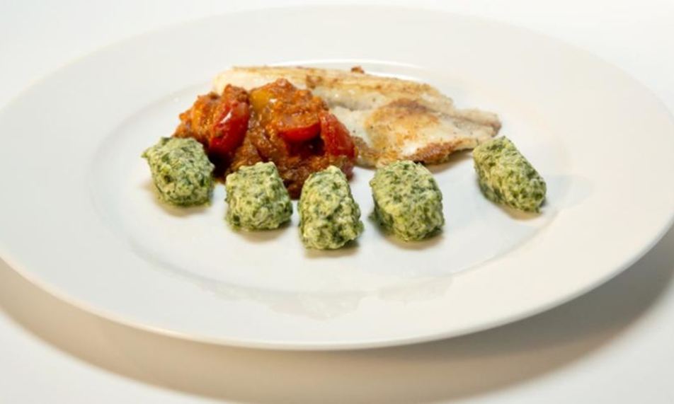 Рецепт ньокков иза шпинаты с тилапиея в томатнома соусе