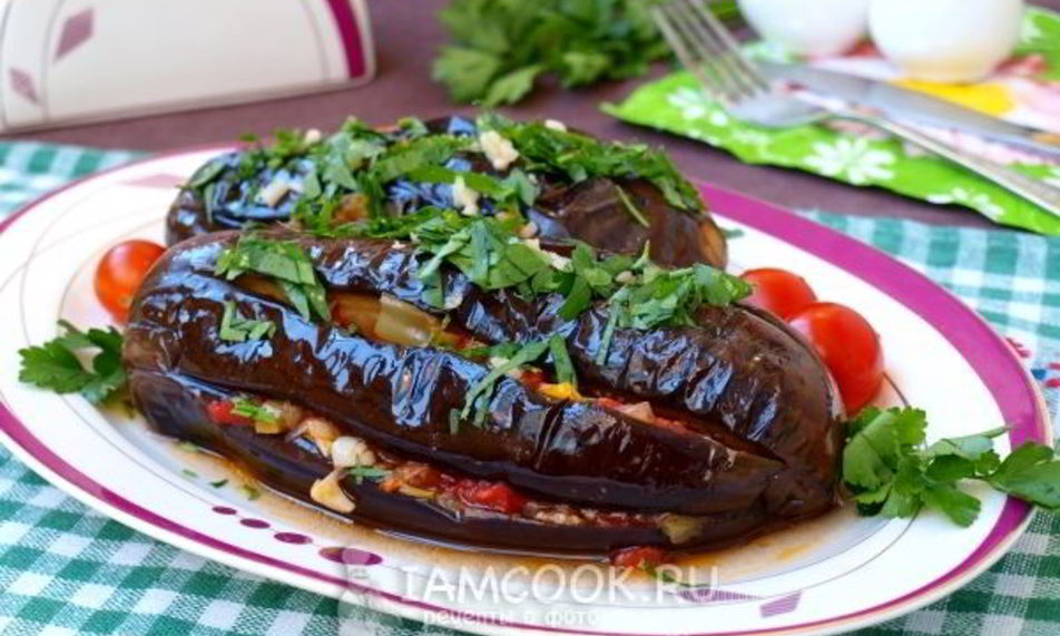 Рецепт баклажанов, фаршированных овощами